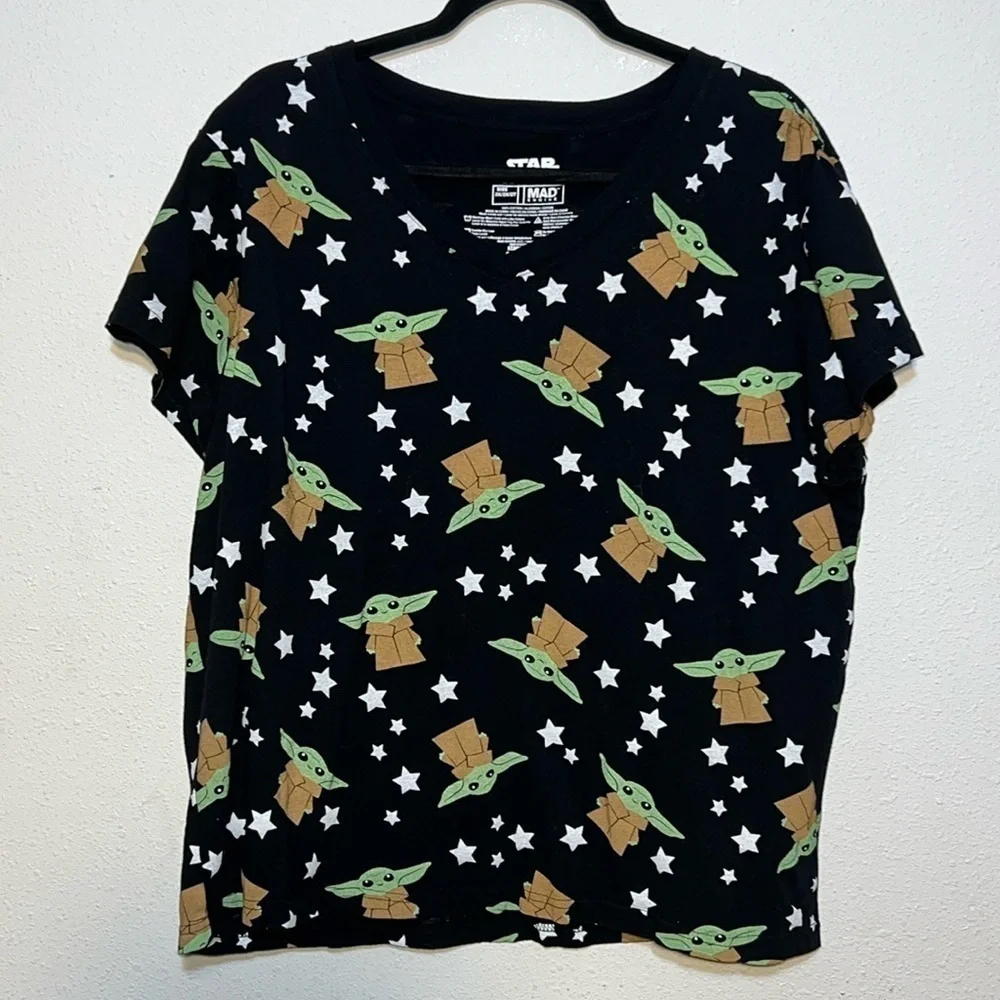 Mad Engine Star Wars Gorgu Baby Yoda Graphic Tee Size 2X